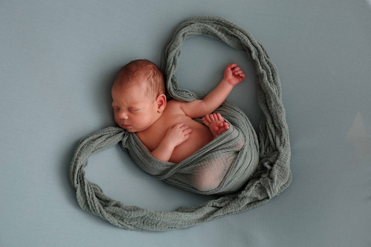 Ghid pentru ședința foto perfectă pentru nou-născuți